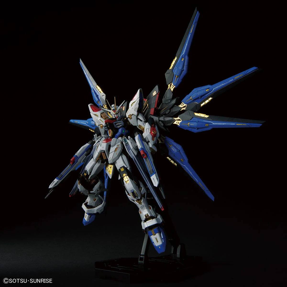 S Prize - MGEX 1/100 Strike Freedom Gundam