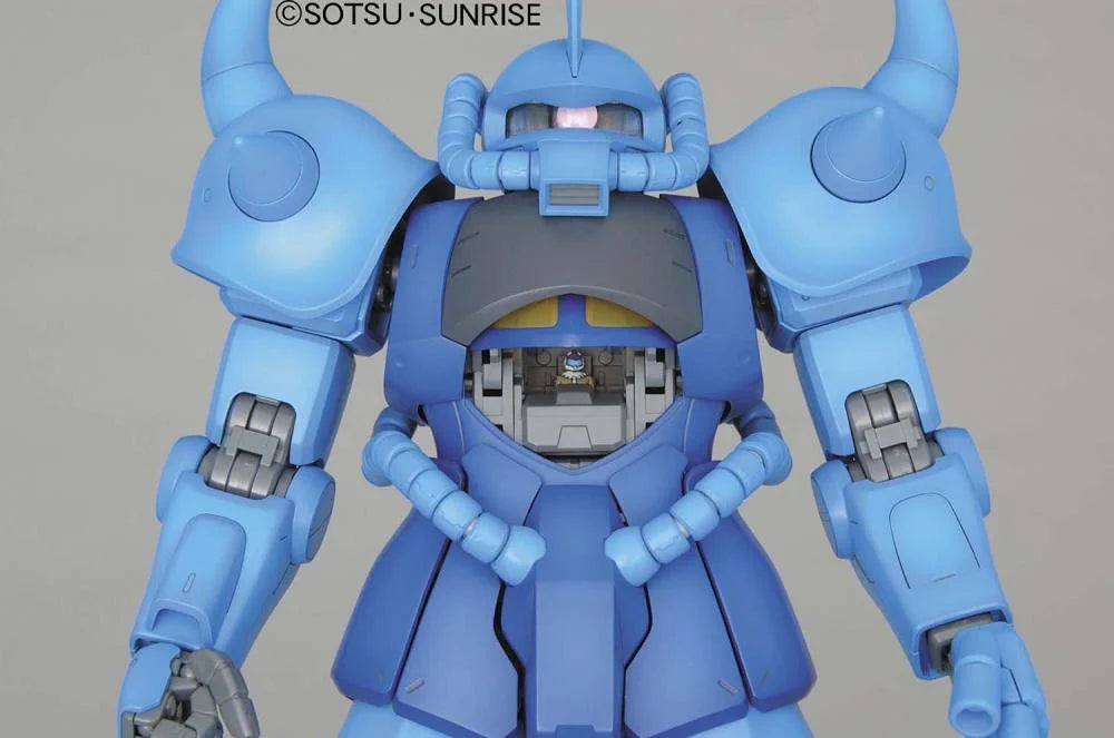 Mobile Suit Gundam MG MS-07B Gouf (Ver. 2) 1/100 Scale Model Kit