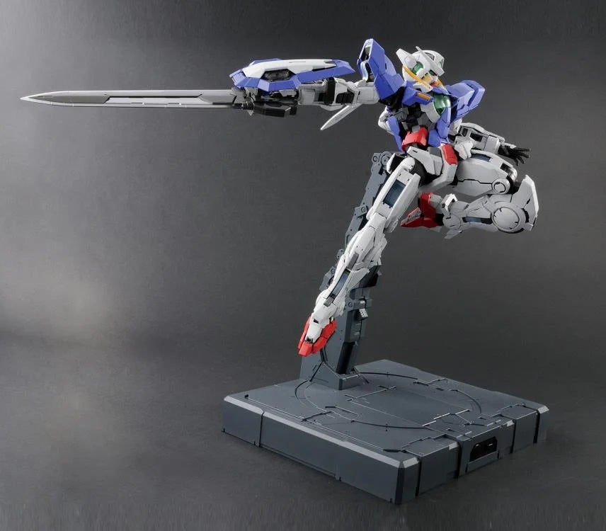 Mobile Suit Gundam 00 PG Gundam Exia (Gundam 00 10th Anniversary) 1/60 Scale Model Kit