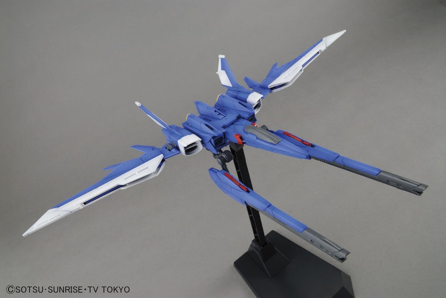 Build Fighters MG Build Strike Gundam Full Package 1/100 Model Kit