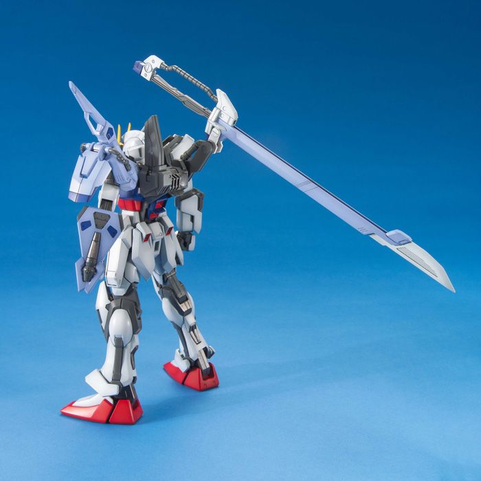 Gundam Seed MG Launcher/Sword Strike Gundam 1/100 Scale Model Kit