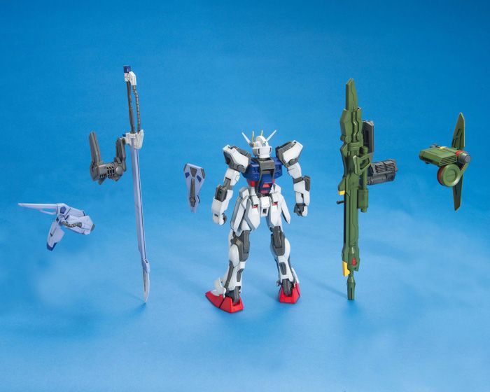 Gundam Seed MG Launcher/Sword Strike Gundam 1/100 Scale Model Kit