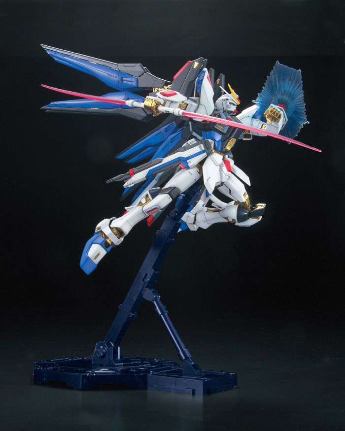 MG ZGMF-X20A Strike Freedom Gundam Full Burst Mode