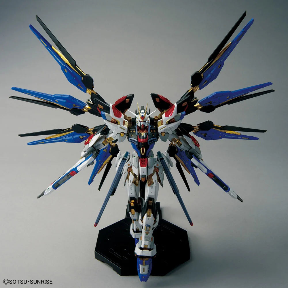 MGEX Strike Freedom Gundam Seed 1/100